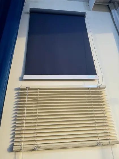 Roller blind made to measure